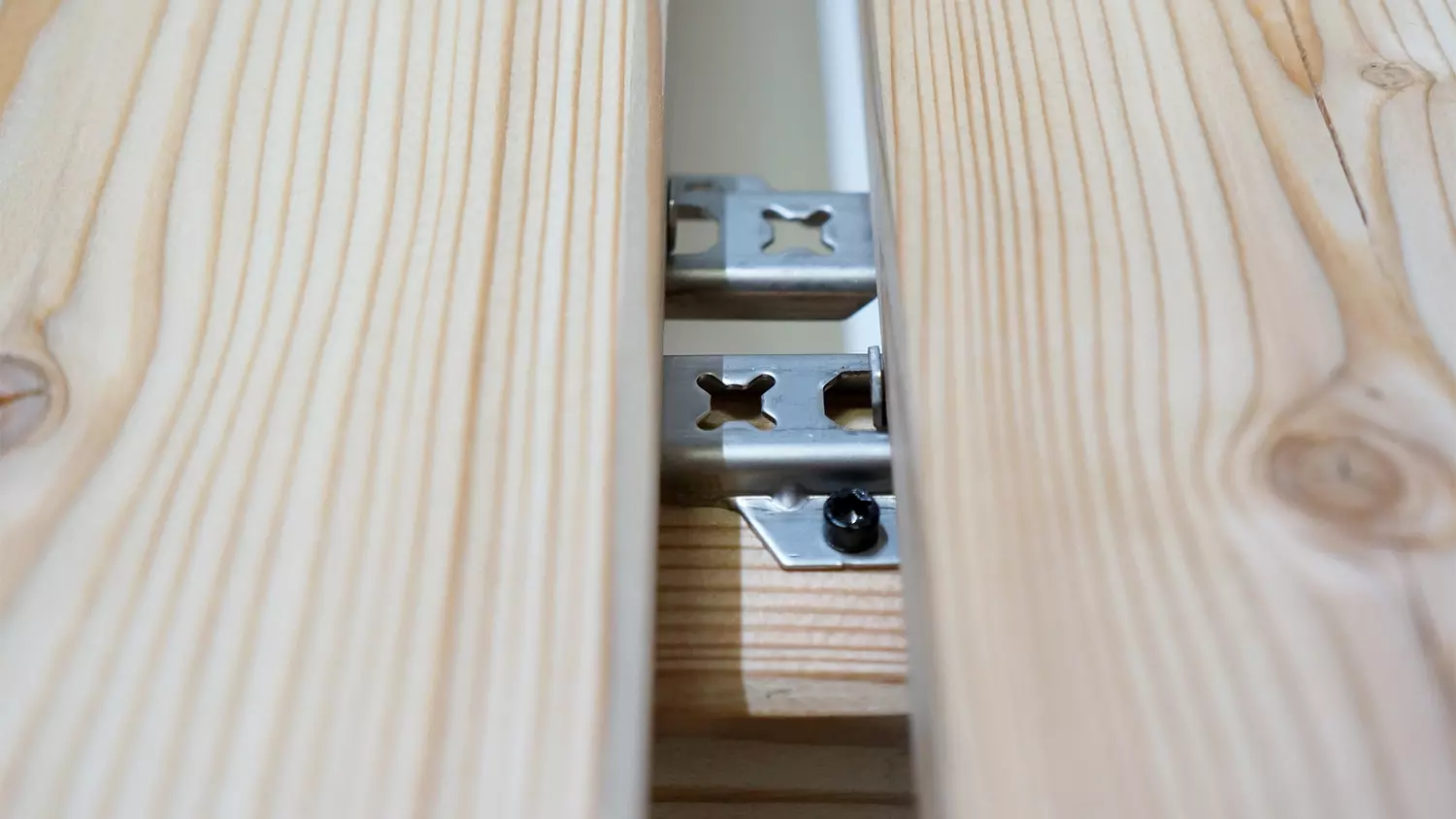 DILA 2 / 17 mm Terrassenverbinder Edelstahl A2 silberf. rostfrei, für Dielen H 19-23mm, 800 Stück