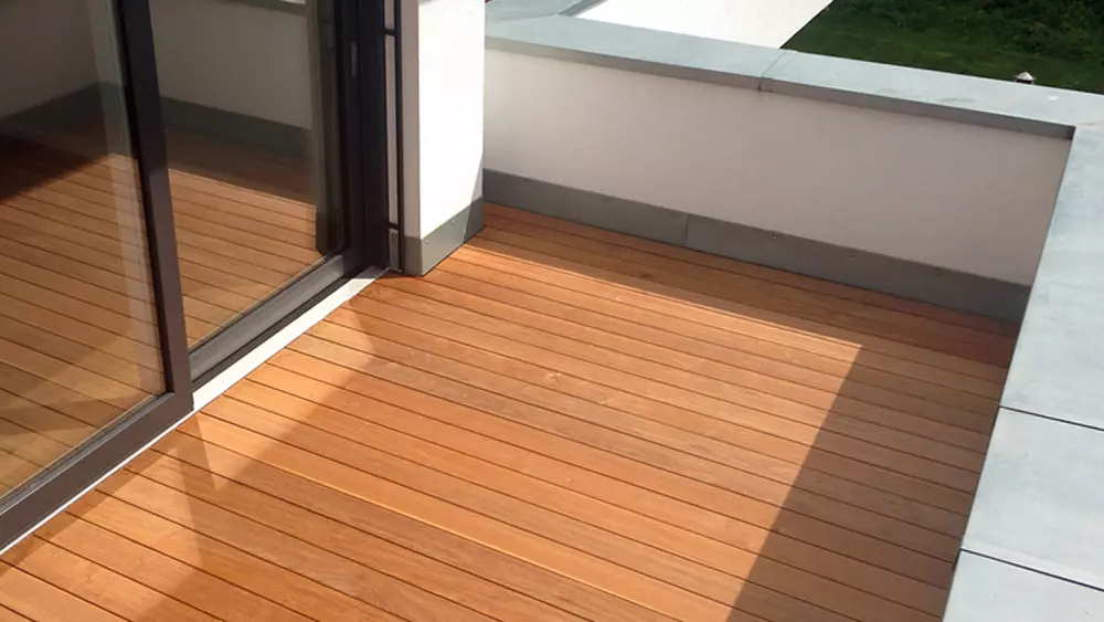 Terrassendiele Ipe, 21x145mm, Länge 3,66m, Prime, glatt/glatt Terrassendiele Ipe, 21x145mm, Länge 3,66m, Prime, glatt/glatt