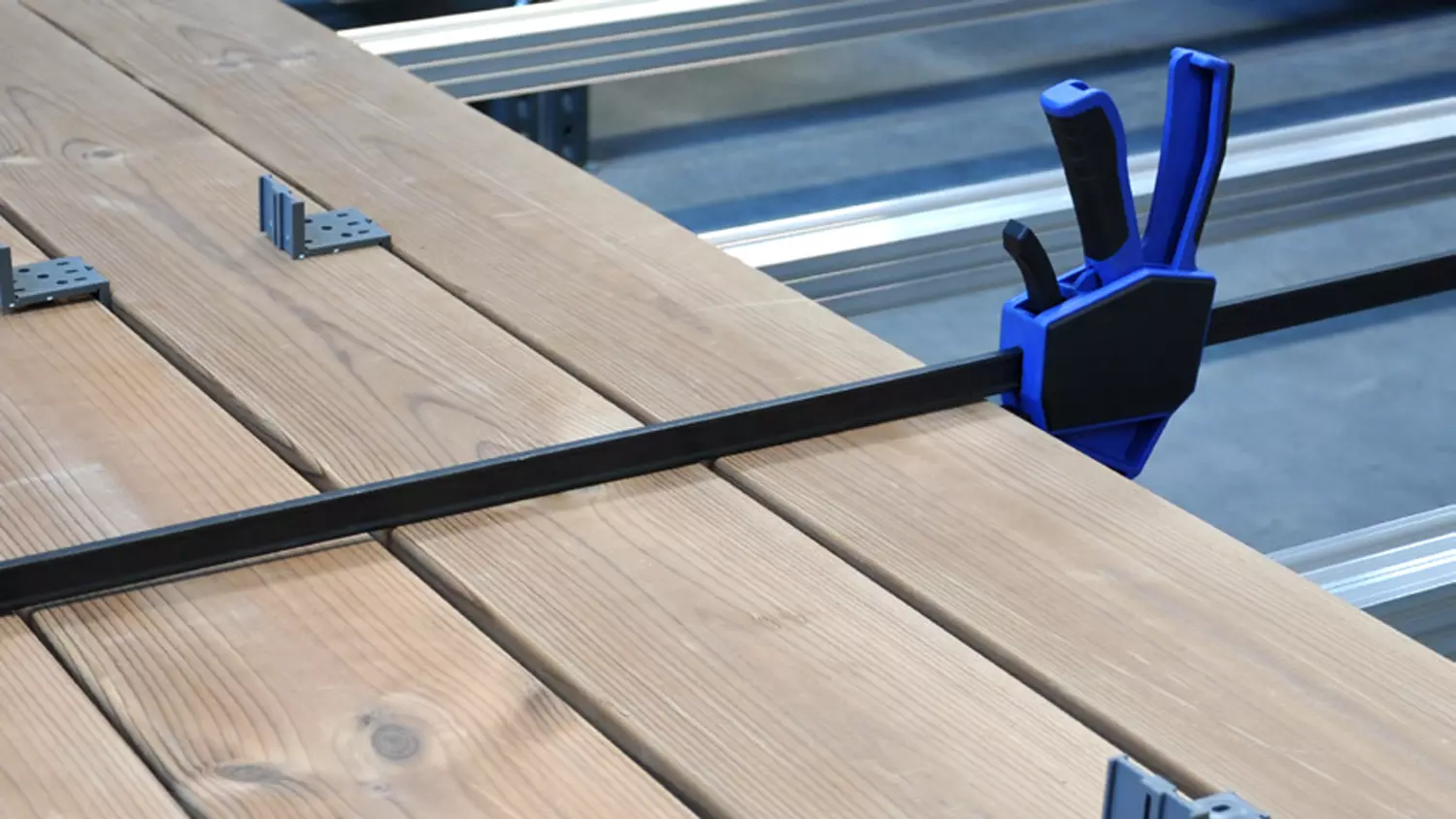 Helpo Terrassenzwinge 970mm, für Fugenbreiten ab 3mm 