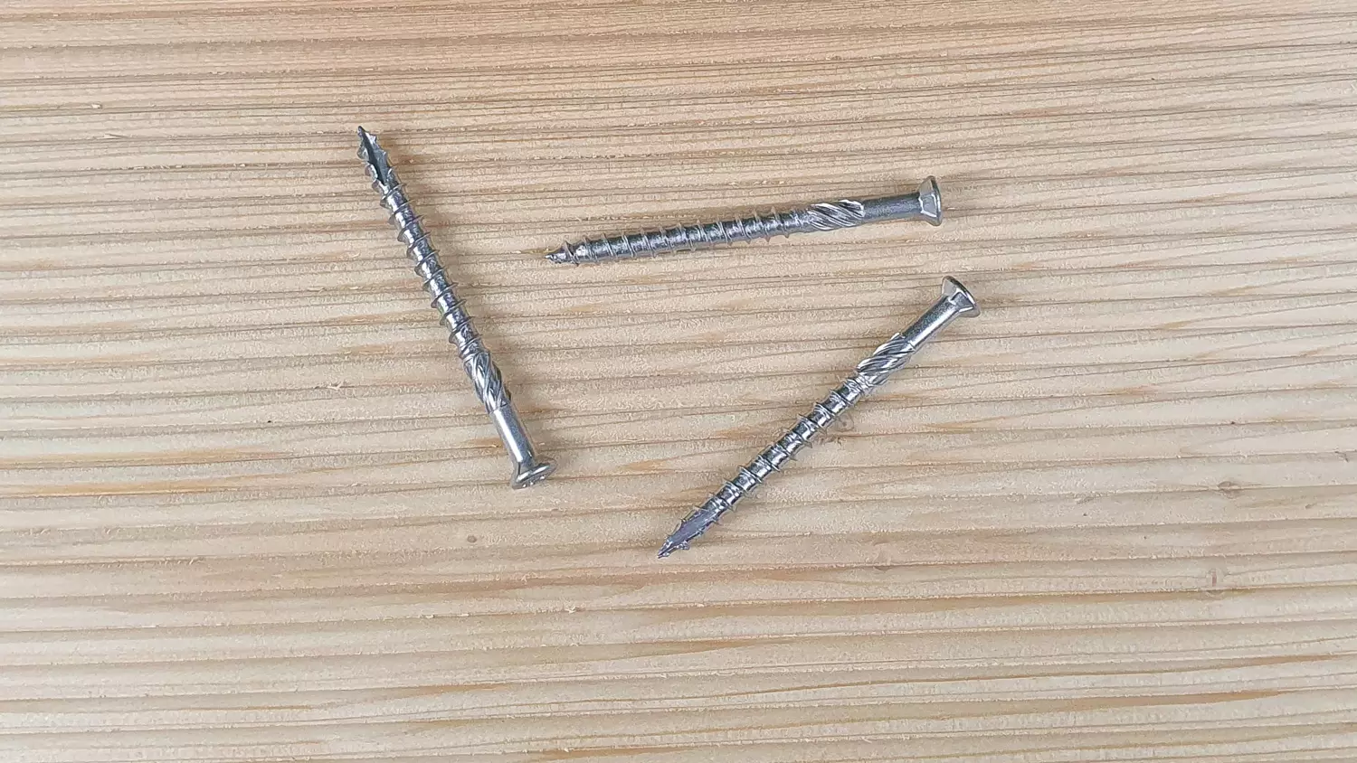 A2 Liseko T-Drill Terrassenschrauben 5,0x60/39mm mit Schneidkerbe, TX 25, 100 Stck./Pack